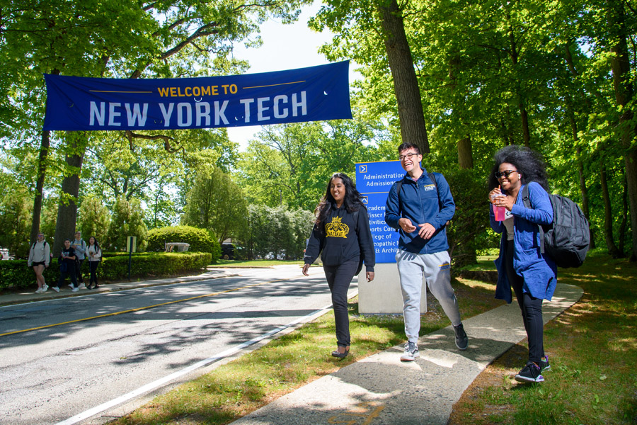 First-year students at an admissions event.